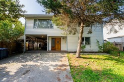 11525 125a Street Surrey, BC V3V 5A6