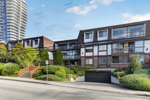304-1444 Martin Street  Surrey, BC V4B 3W7
