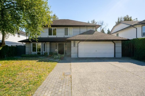 2904 Crossley Drive  Abbotsford, BC V2T 5H1