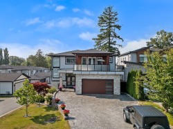 20574 71 Avenue Langley, BC V2Y 3J9