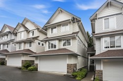 5-20582 67 Avenue Langley, BC V2Y 3B2