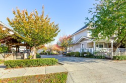 73-6852 193 Street Surrey, BC V4N 0C8