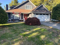 1114 161a Street Surrey, BC V4A 7N2