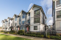 36-16760 25 Avenue Surrey, BC V3Z 0W4
