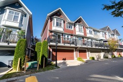 78-20852 77a Avenue Langley, BC V2Y 0R8