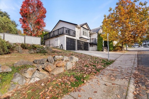 35553 Tweedsmuir Drive  Abbotsford, BC V3G 2X8