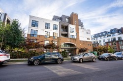 404-20052 83a Avenue Langley, BC V2Y 3P4