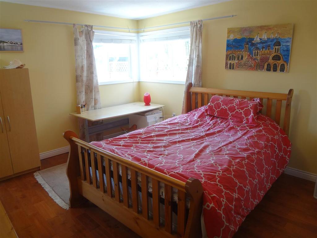 7280 15Th Avenue, Burnaby, BC