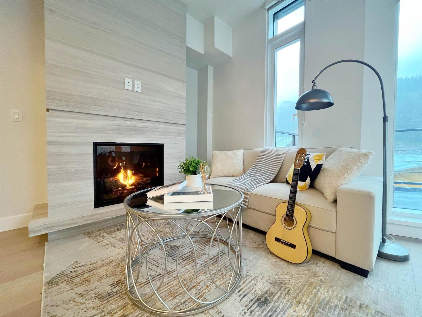 409-6687 Nelson Avenue, West Vancouver, BC