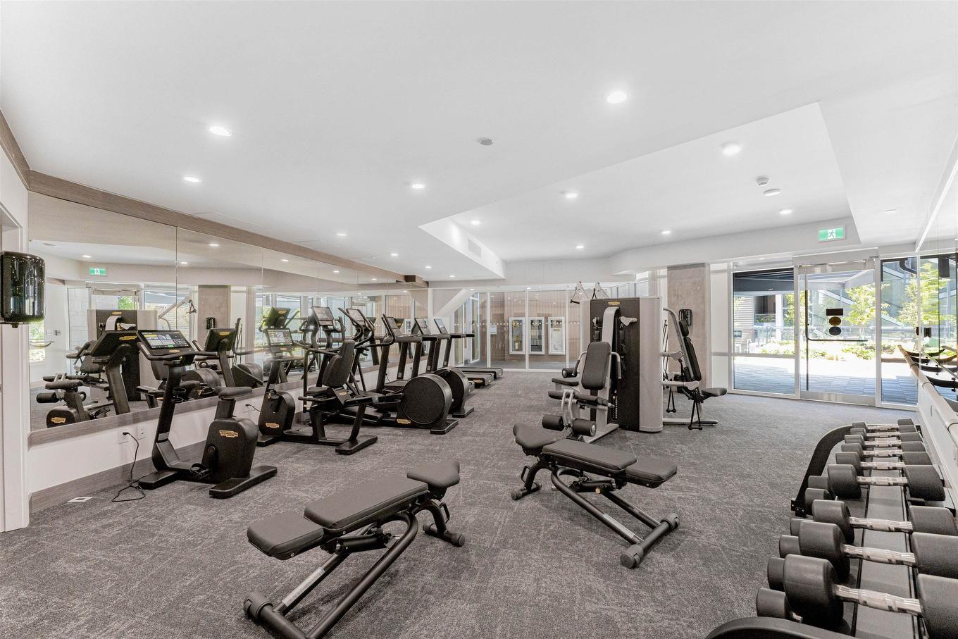 409-6687 Nelson Avenue, West Vancouver, BC