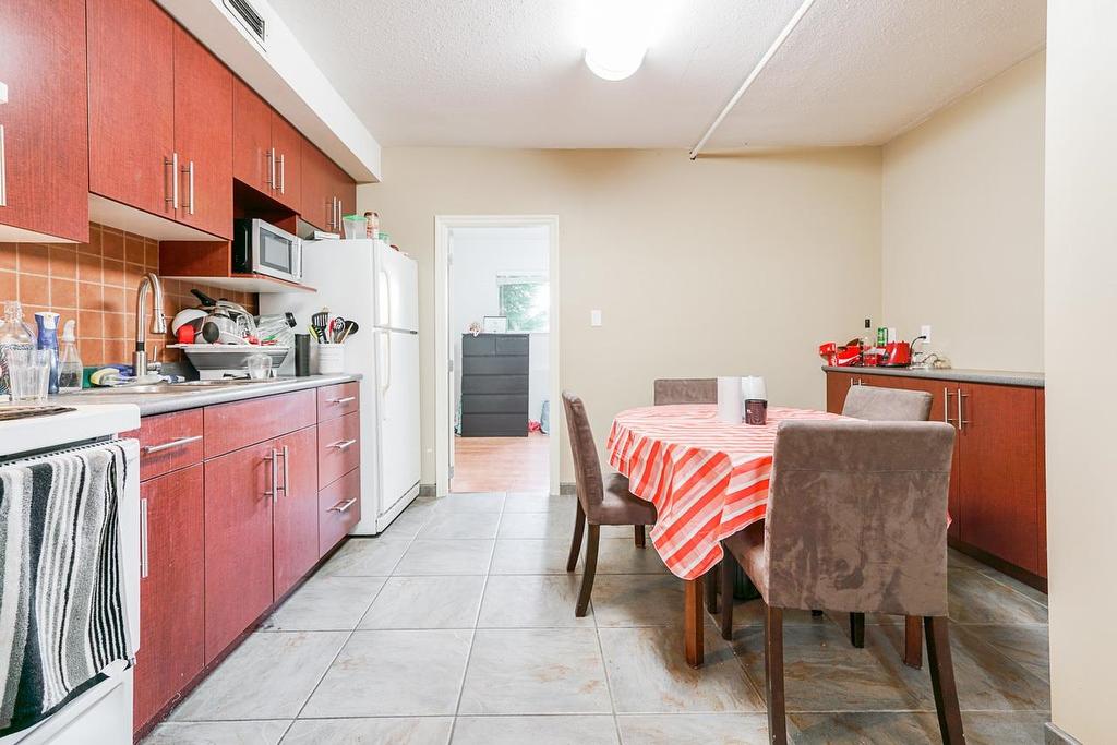 6025 Dickens Street, Burnaby, BC