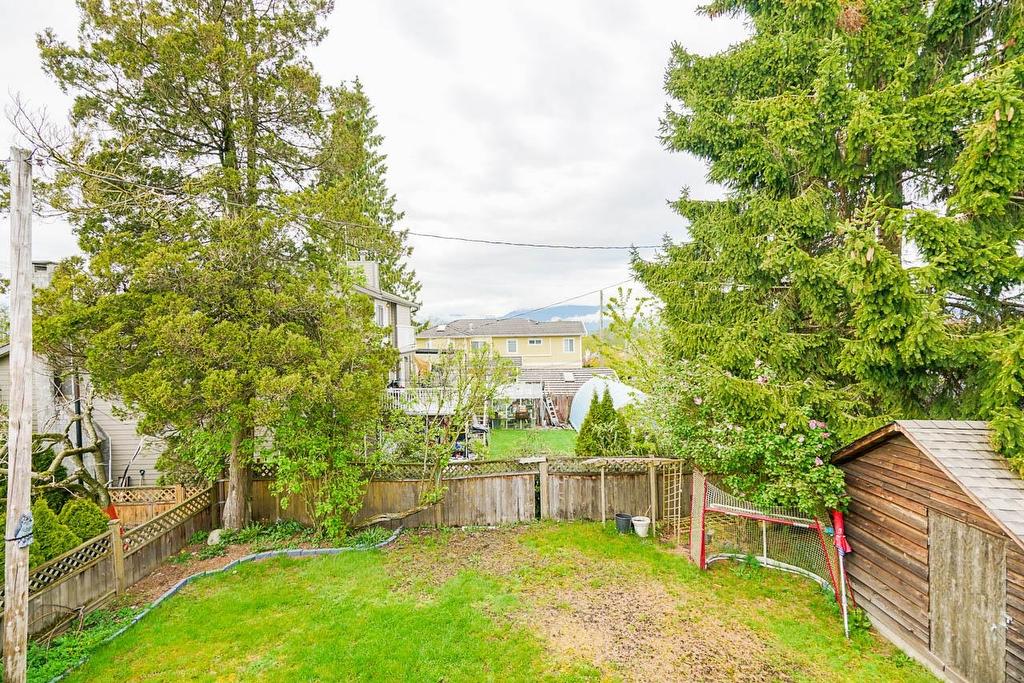 6025 Dickens Street, Burnaby, BC