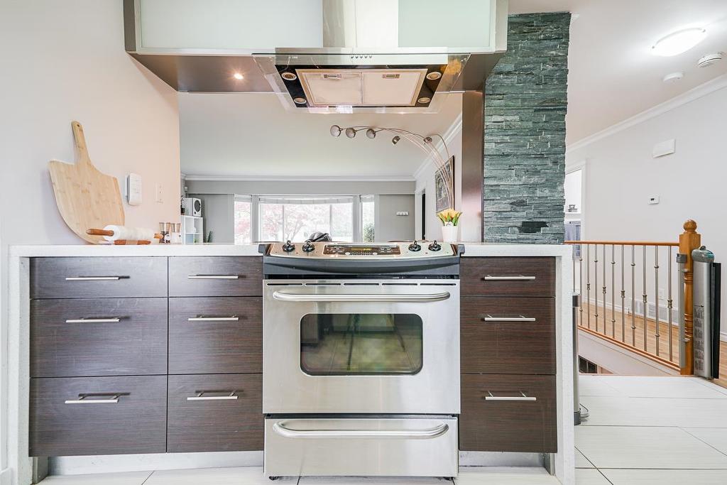 6025 Dickens Street, Burnaby, BC