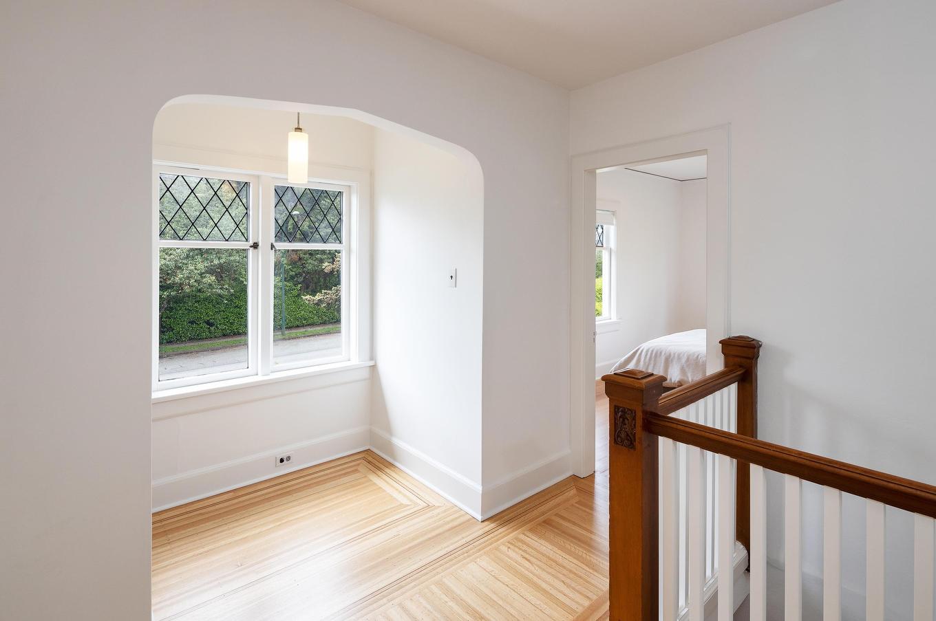 1121 16Th Avenue W, Vancouver, BC