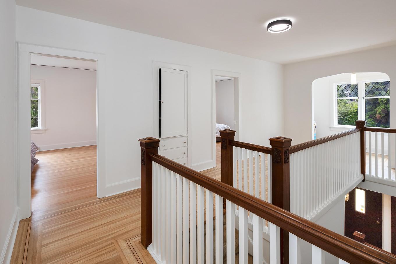 1121 16Th Avenue W, Vancouver, BC