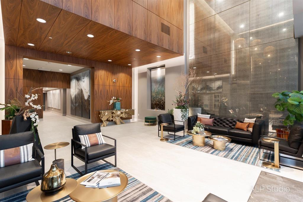 906-6833 Buswell Street, Richmond, BC