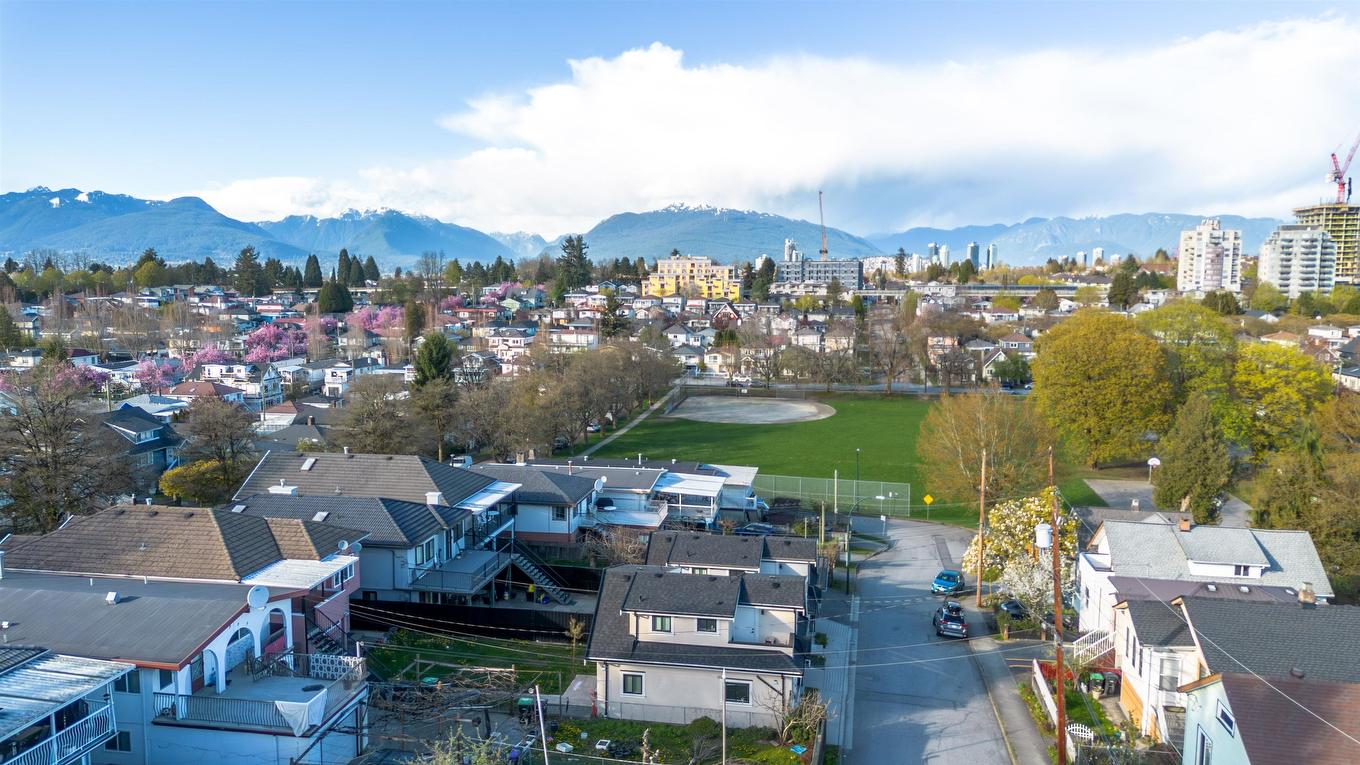 5311 Mckinnon Street, Vancouver, BC