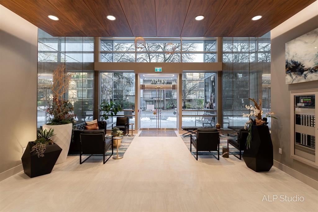 516-6833 Buswell Street, Richmond, BC