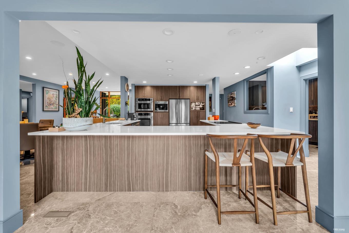 340 Southborough Drive, West Vancouver, BC