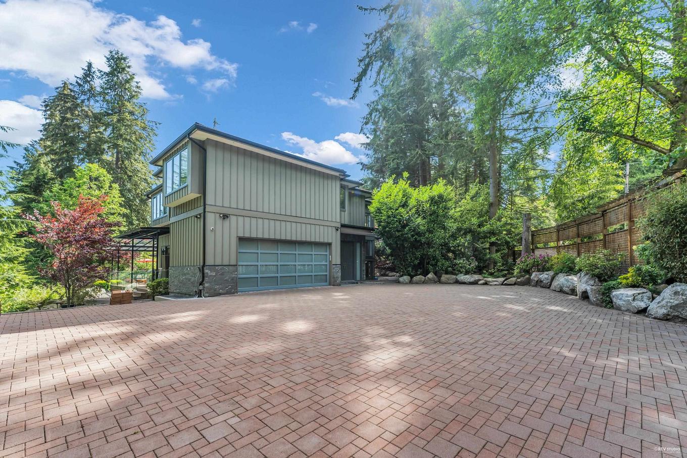 340 Southborough Drive, West Vancouver, BC