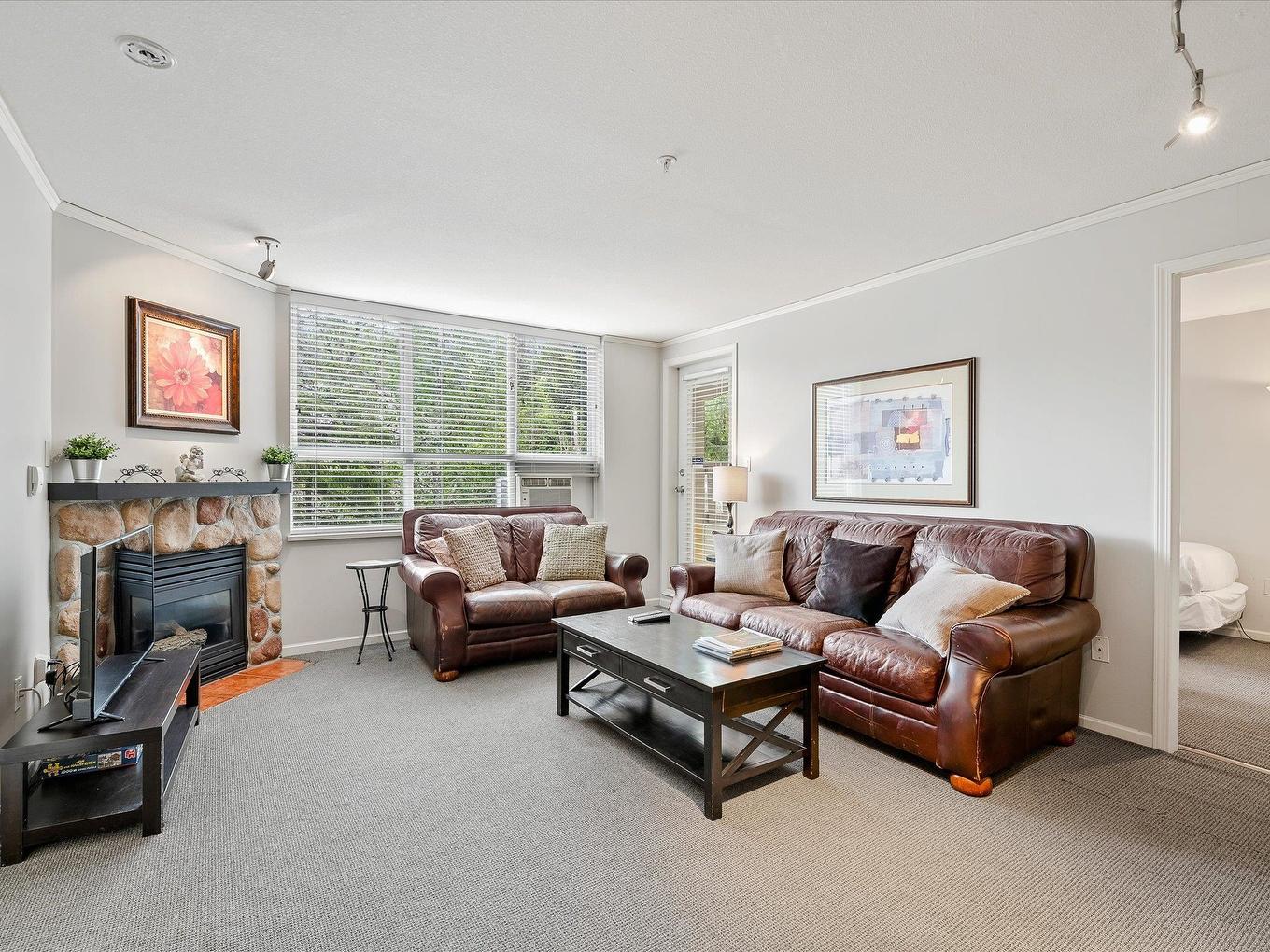 215-4314 Main Street, Whistler, BC