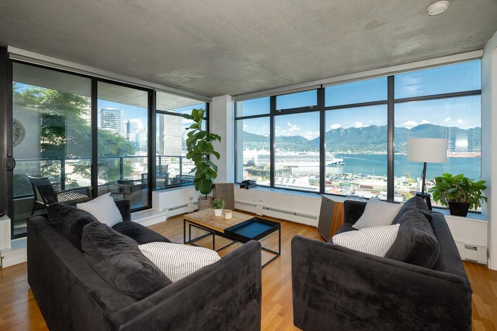 1209-108 Cordova Street W, Vancouver, BC