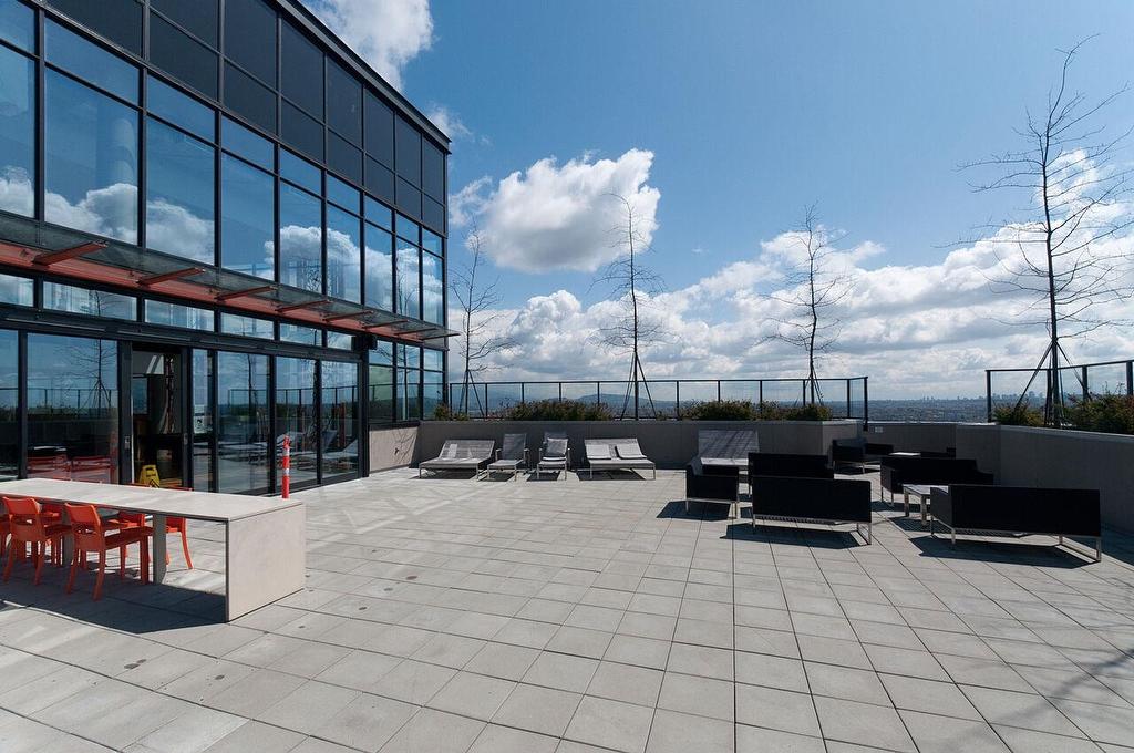 1209-108 Cordova Street W, Vancouver, BC