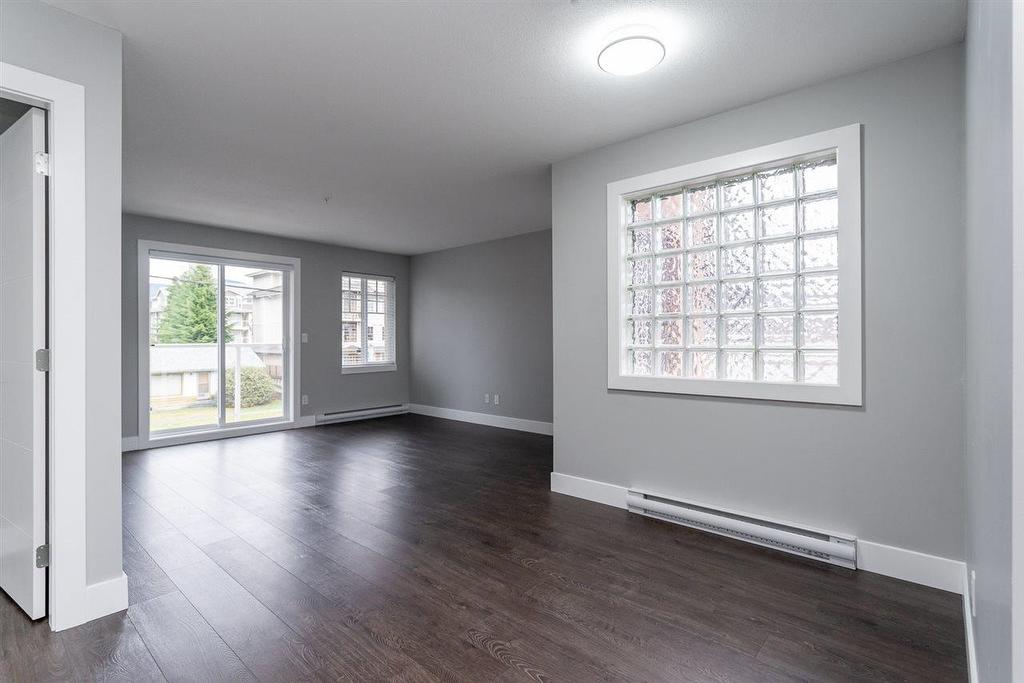 305-1990 Westminster Avenue, Port Coquitlam, BC