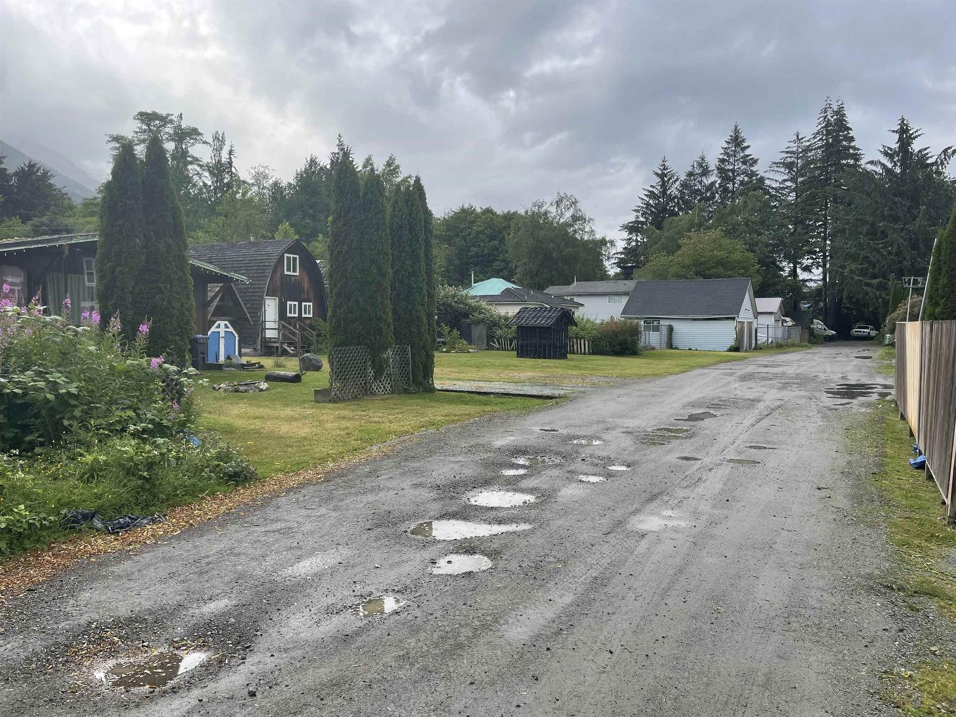 38036 Sixth Avenue, Squamish, BC