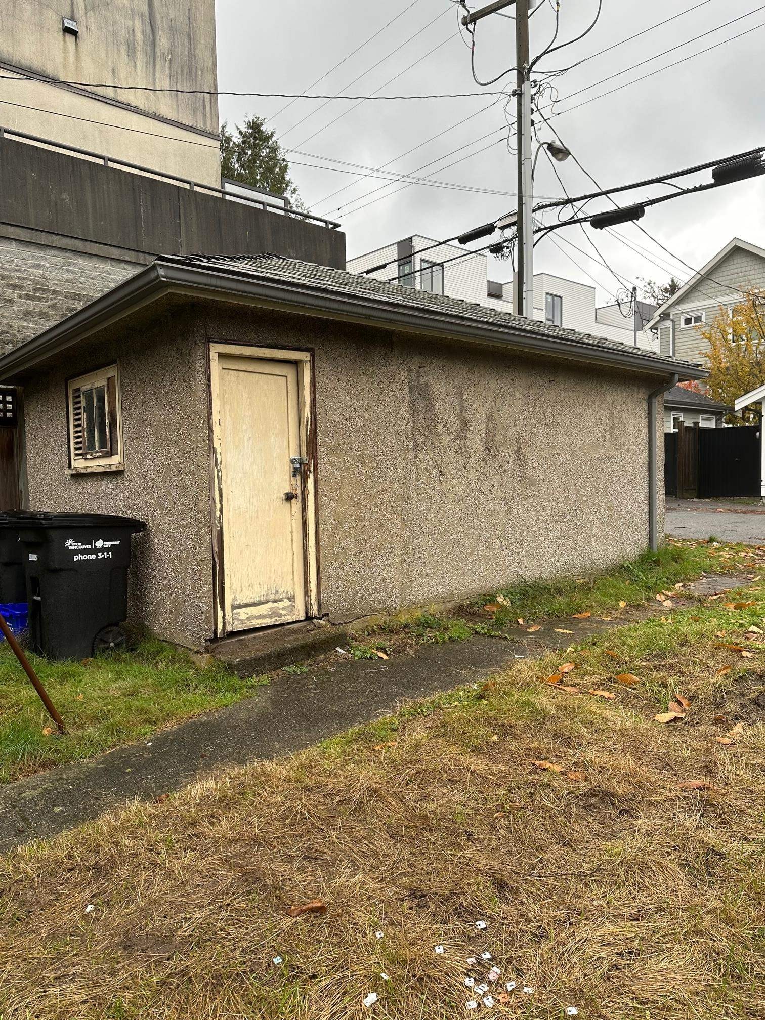 1929 Broadway E, Vancouver, BC