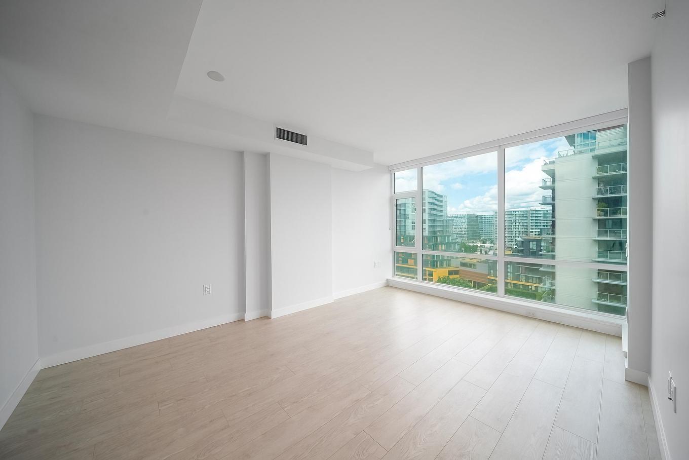 1106-6833 Buswell Street, Richmond, BC