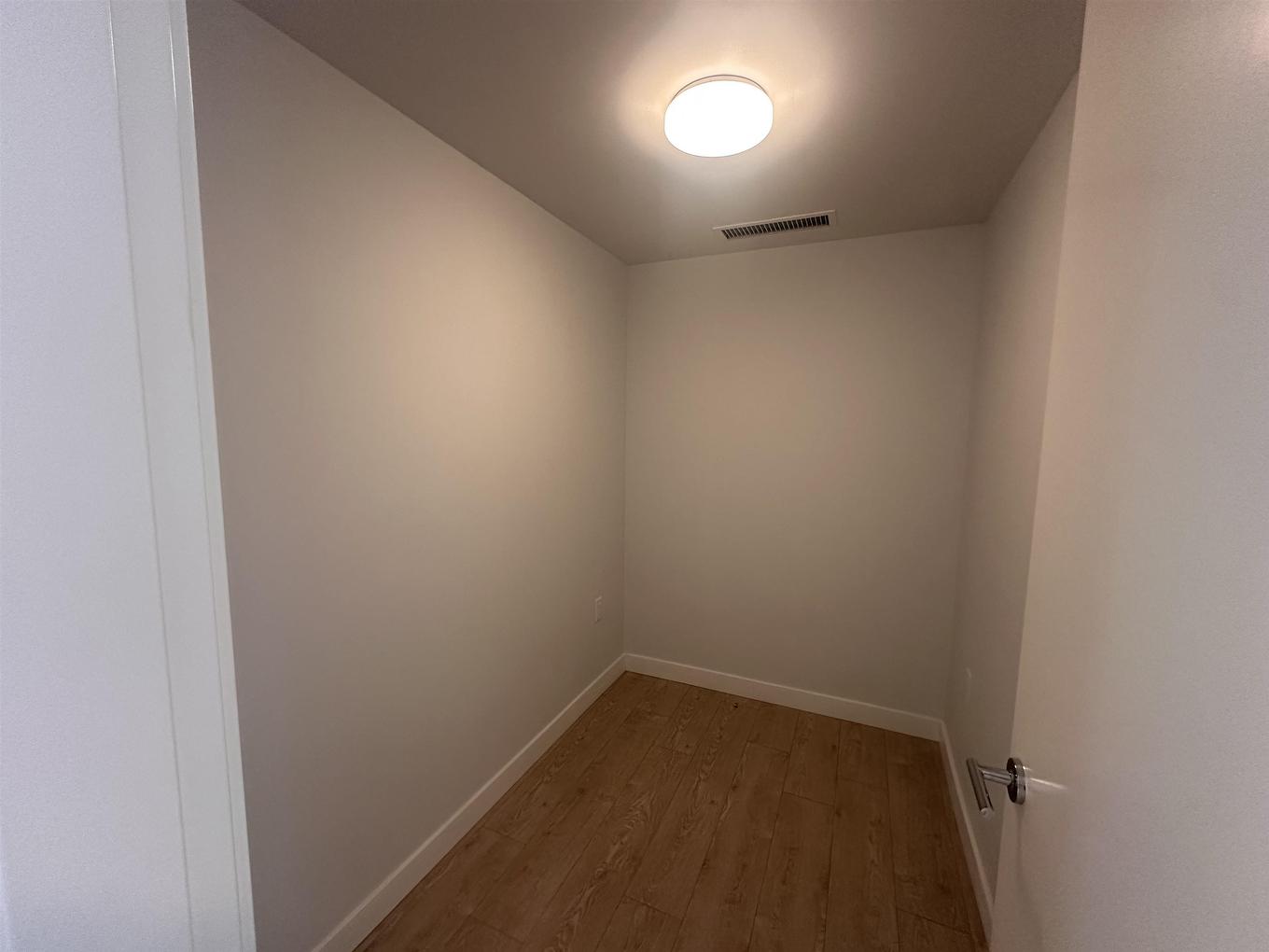 1106-6833 Buswell Street, Richmond, BC