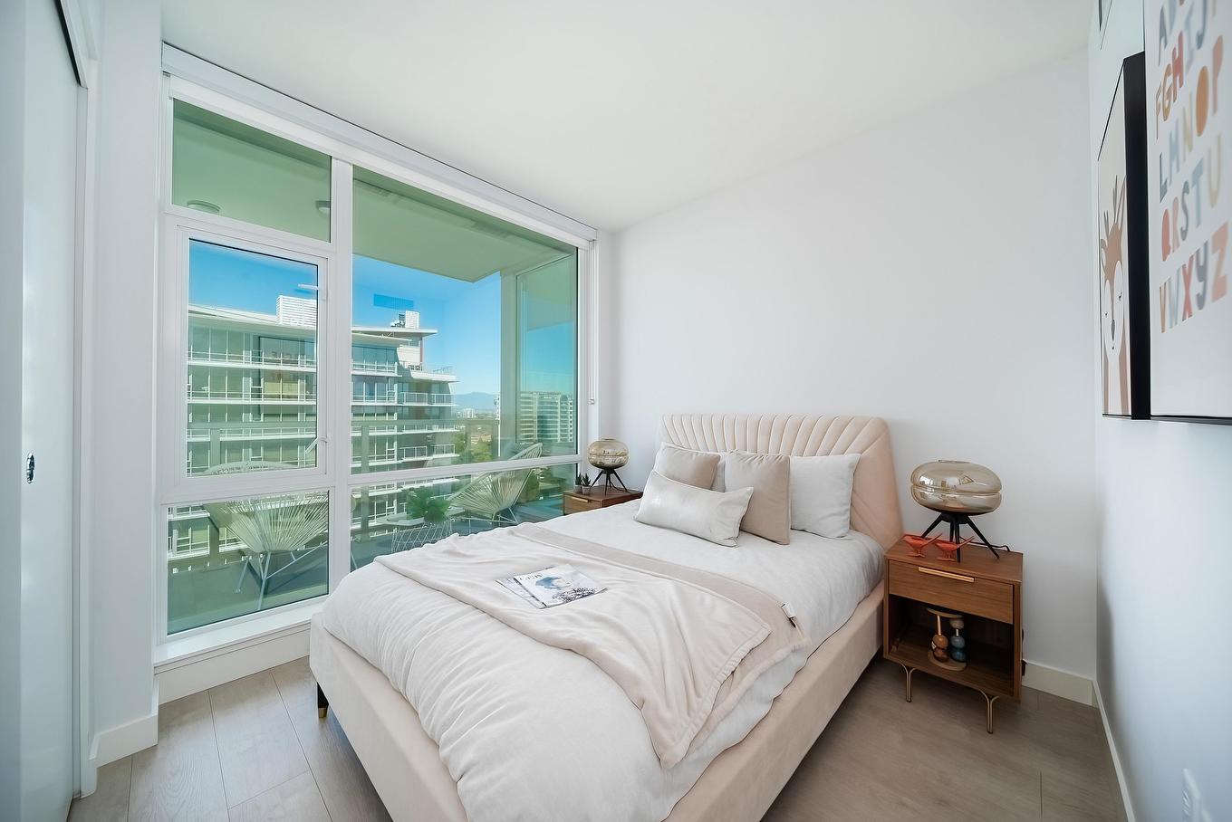 1706-6833 Buswell Street, Richmond, BC