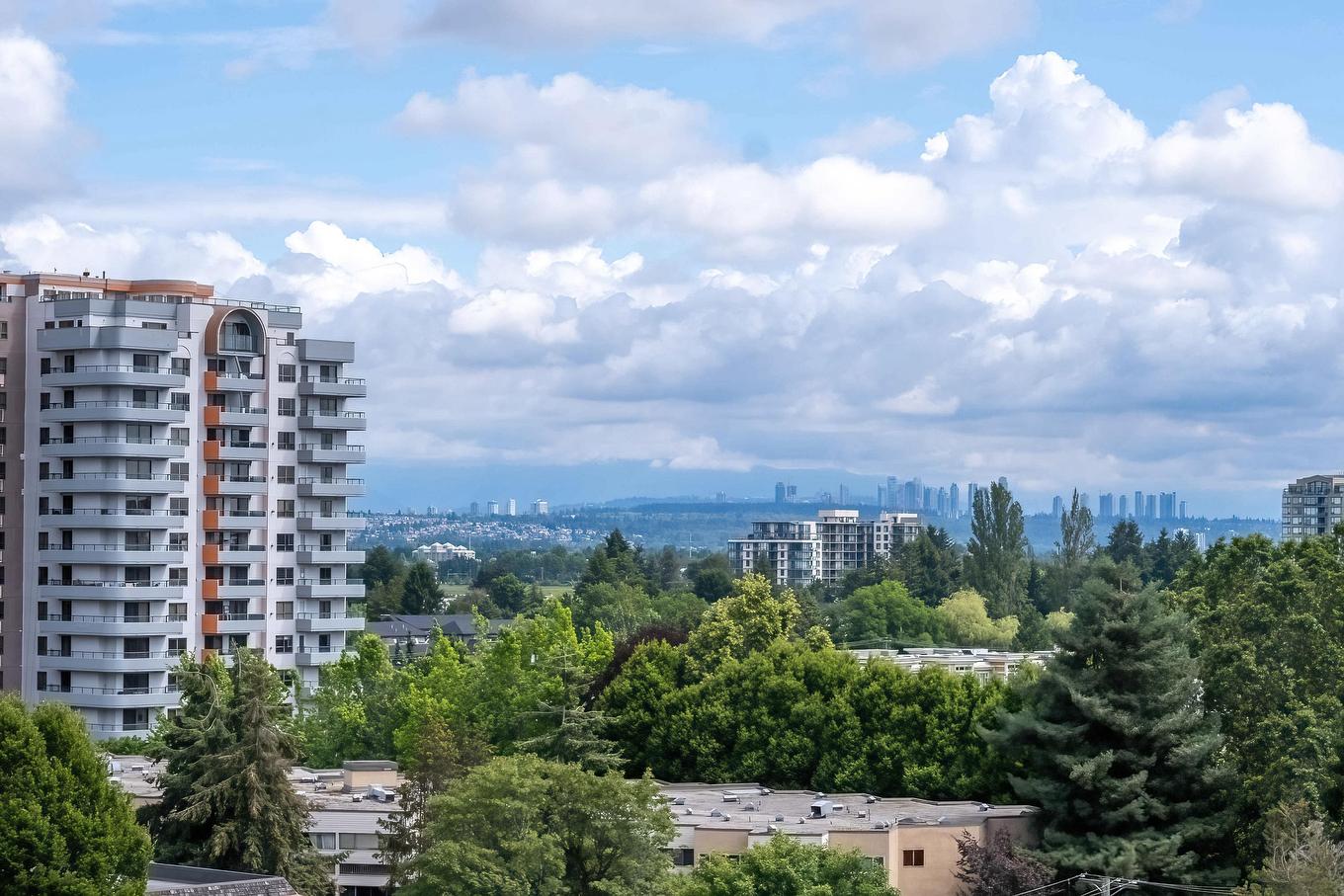 1706-6833 Buswell Street, Richmond, BC