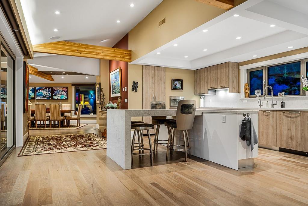 5134 Pitcairn Place, West Vancouver, BC