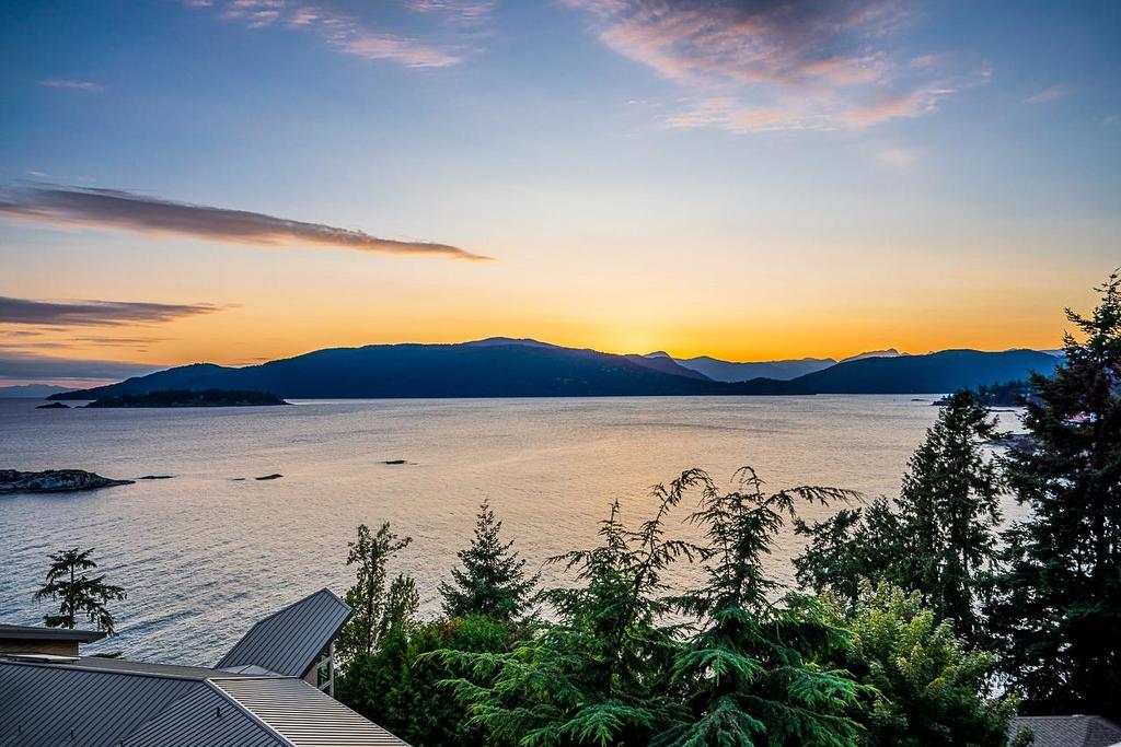 5134 Pitcairn Place, West Vancouver, BC