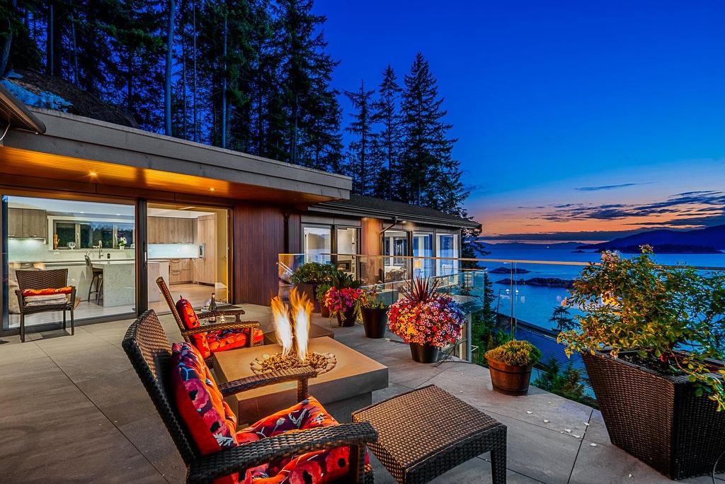 5134 Pitcairn Place, West Vancouver, BC