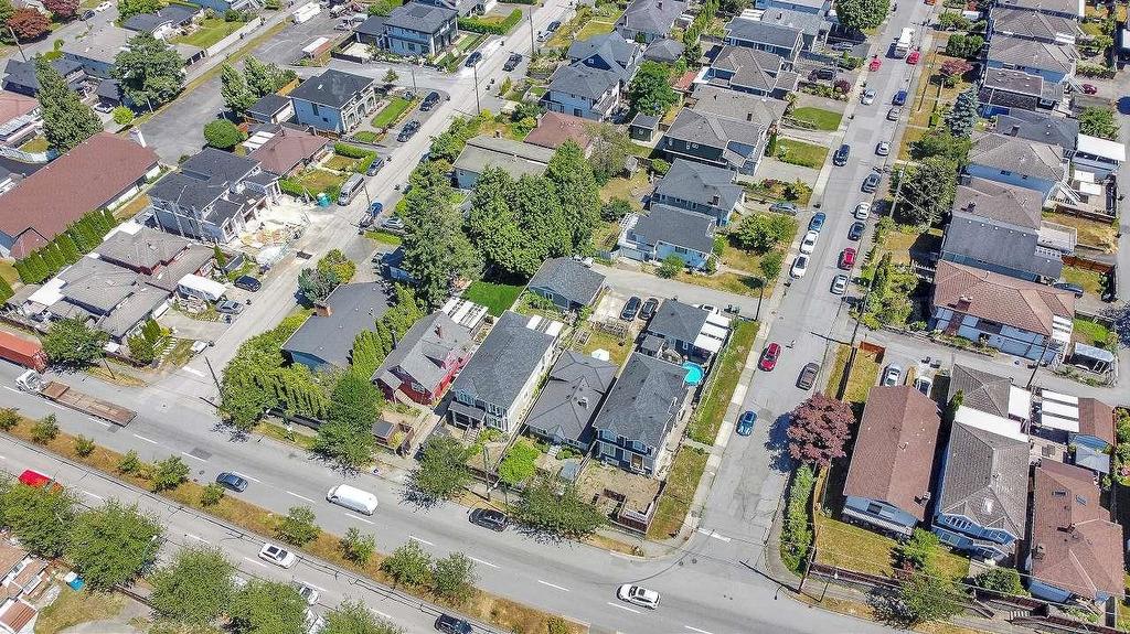 3727 Price Street, Burnaby, BC