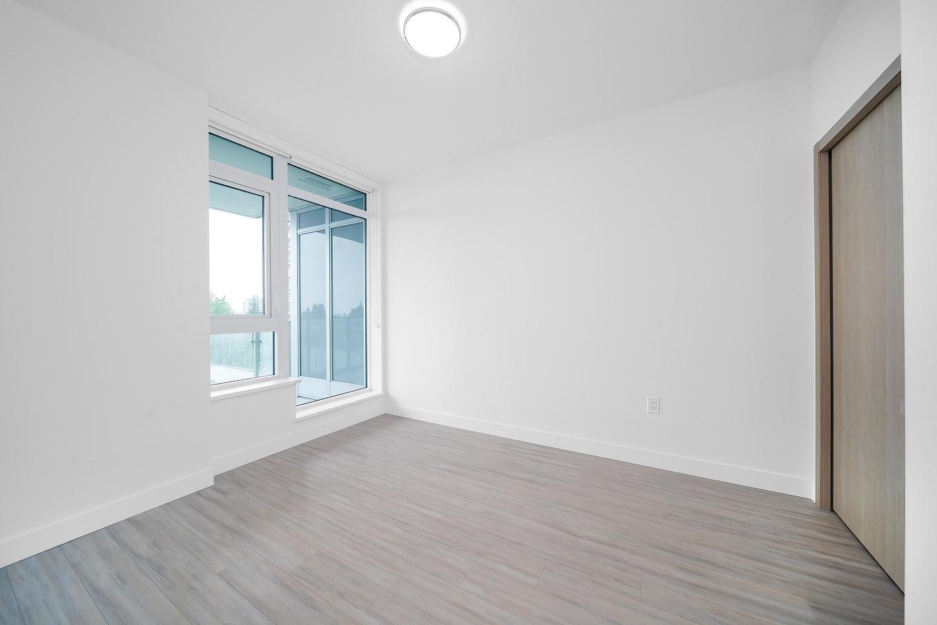 502-6398 Silver Avenue, Burnaby, BC