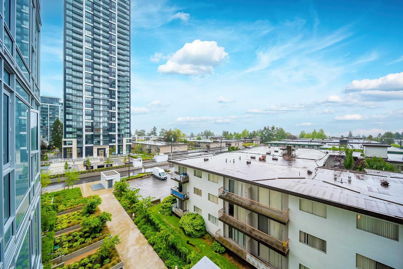 502-6398 Silver Avenue, Burnaby, BC