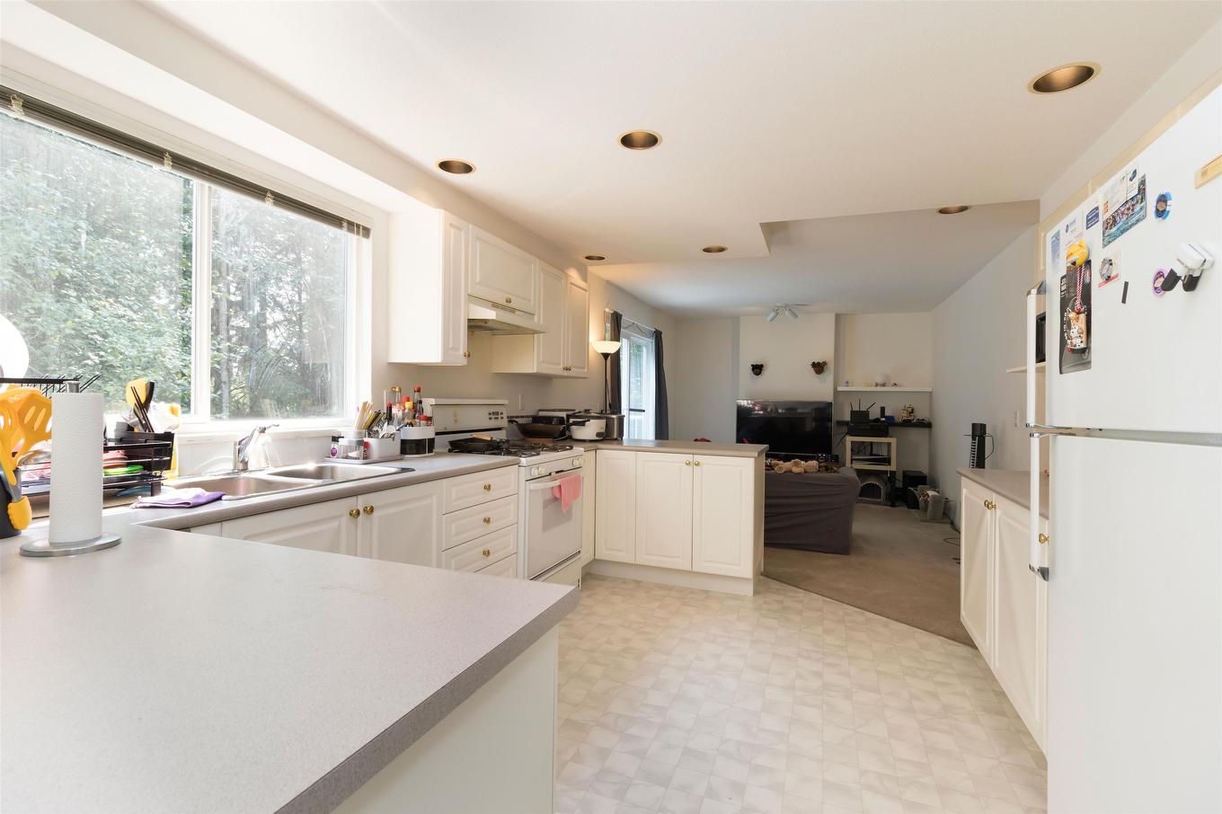 1642 Plateau Crescent, Coquitlam, BC