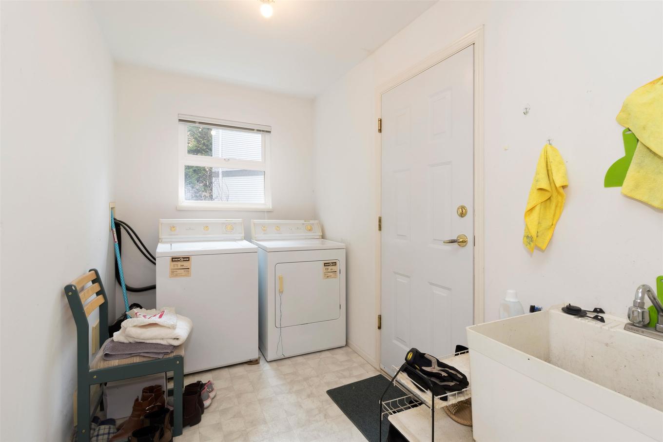 1642 Plateau Crescent, Coquitlam, BC