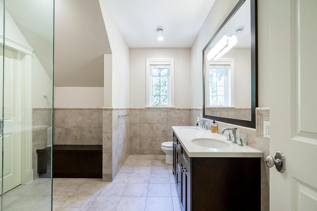 792 Southborough Drive, West Vancouver, BC