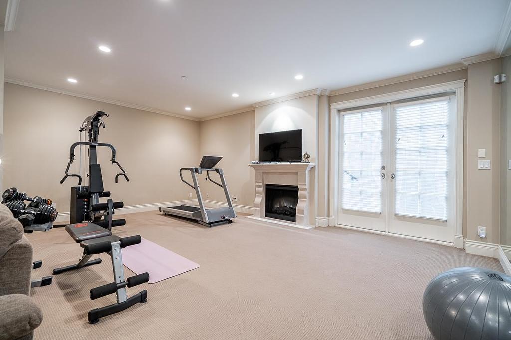 792 Southborough Drive, West Vancouver, BC