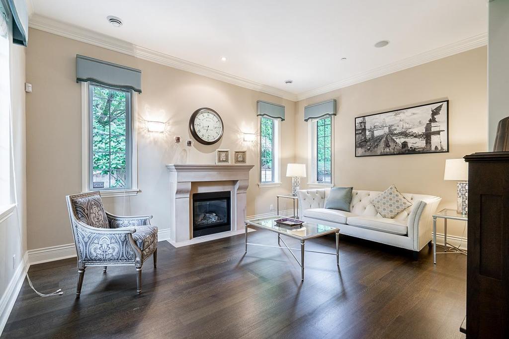 792 Southborough Drive, West Vancouver, BC