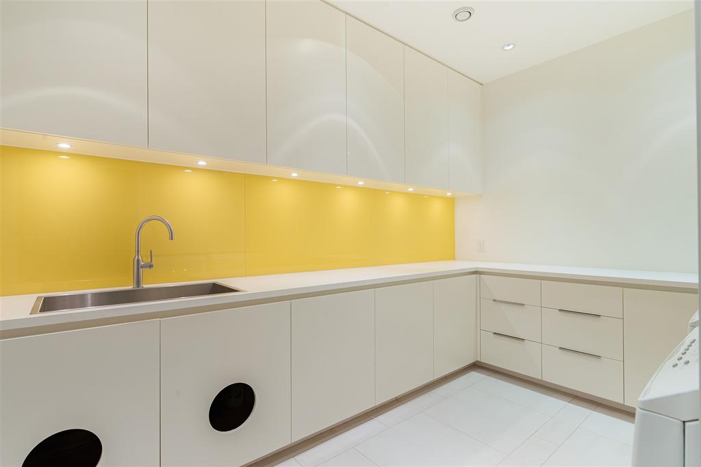 1071 Groveland Road, West Vancouver, BC