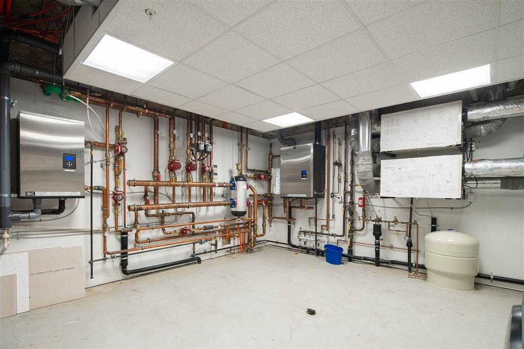 1071 Groveland Road, West Vancouver, BC