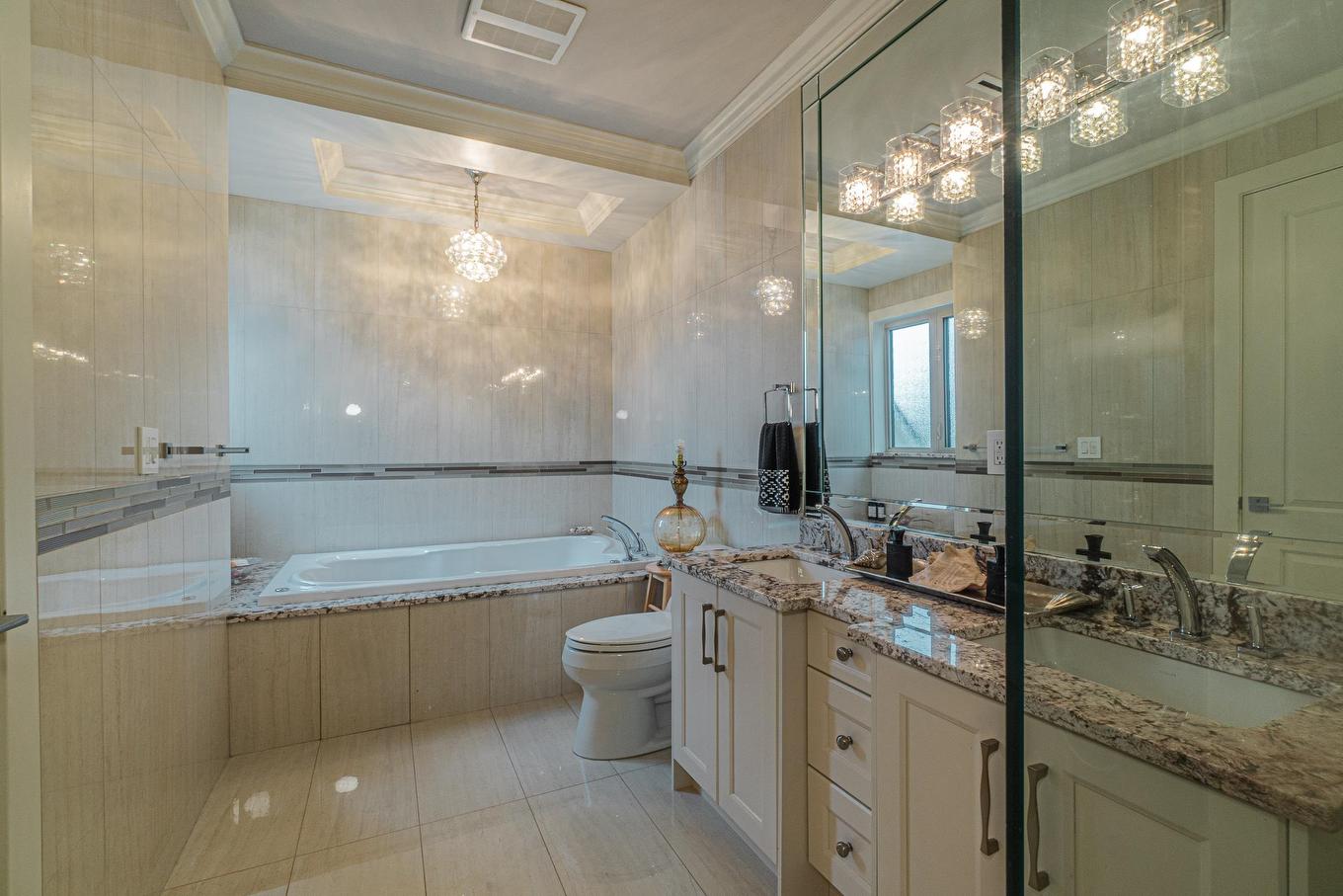 6680 Maple Road, Richmond, BC