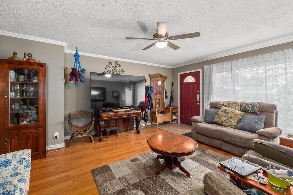 1020 Walls Avenue, Coquitlam, BC