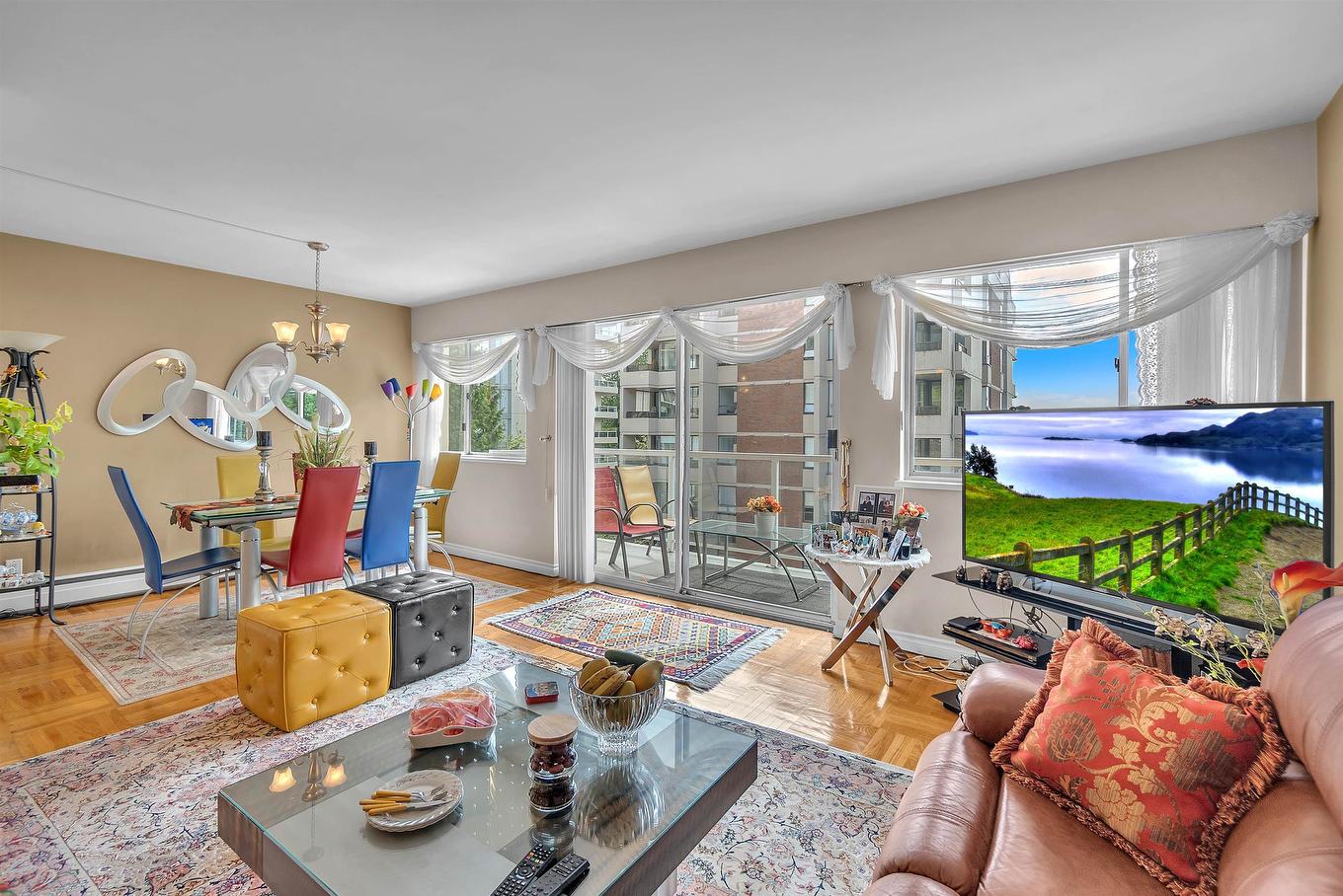 306-1750 Esquimalt Avenue, West Vancouver, BC